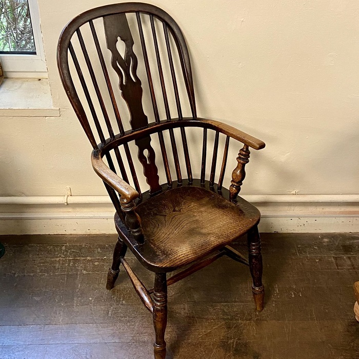 Farmhouse Antique Furniture - Windsor Antique Chairs